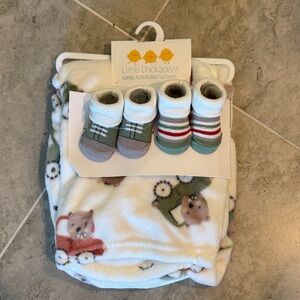 Little Chickadees Flannel Plush Blanket with Booties
